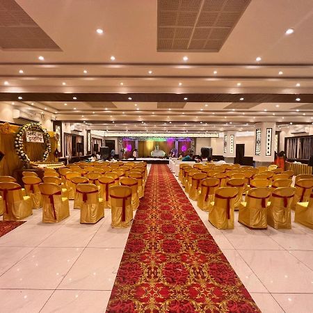 Hotel Shri Siddhivinayak Bina-Etawa 外观 照片