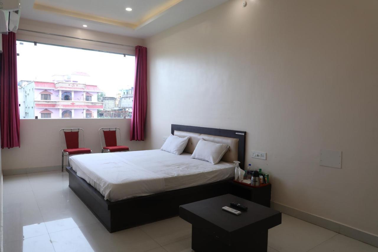 Hotel Shri Siddhivinayak Bina-Etawa 外观 照片